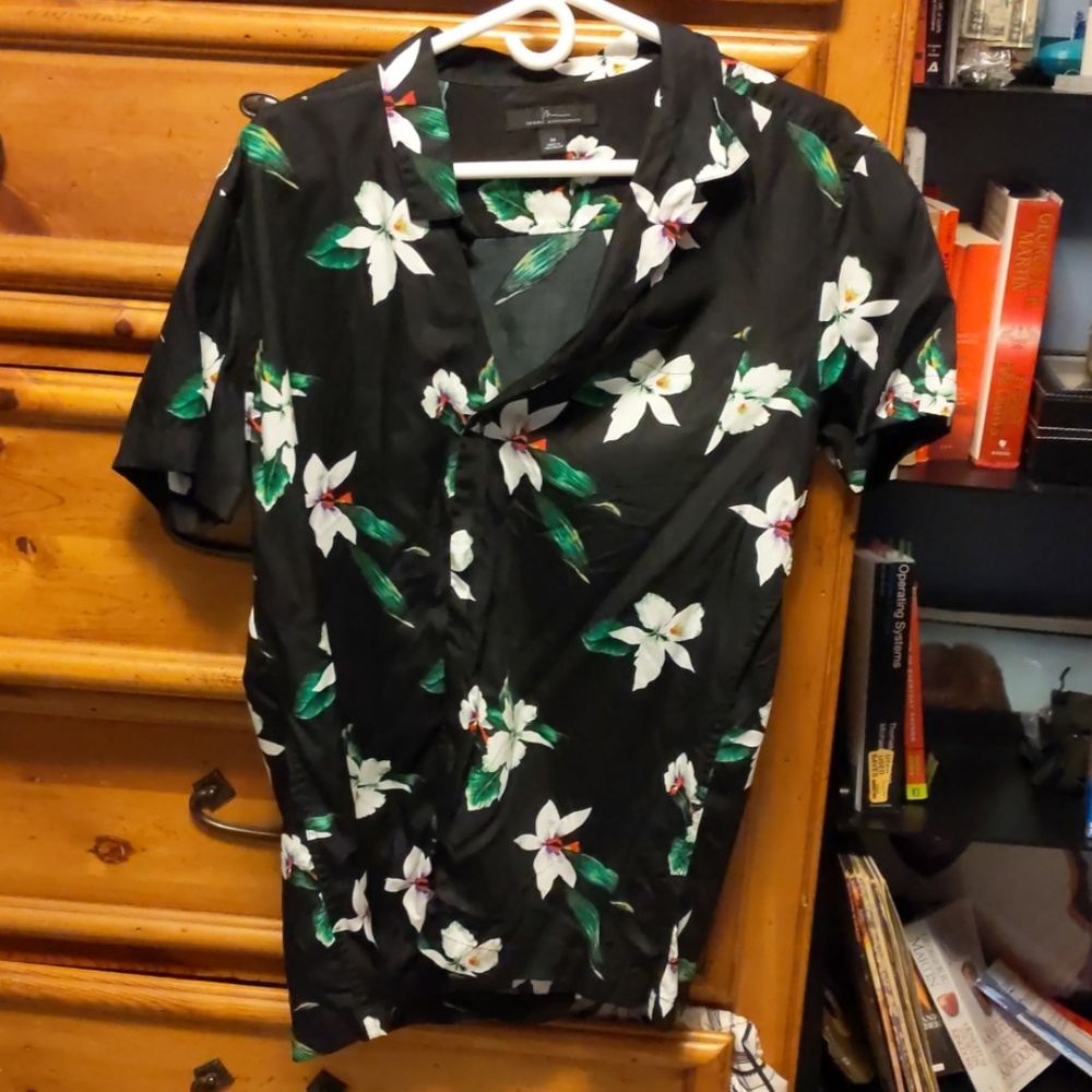 Marc Anthony Floral button up